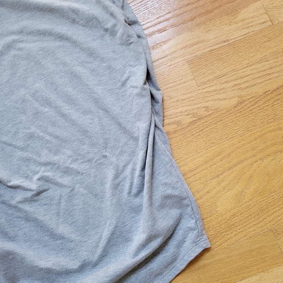 Maternity grey dress, size medium - Picture 5 of 11